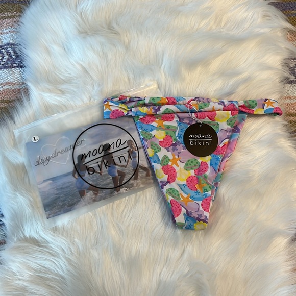 Moana Bikini Seashell Soirée Coastal Bottom Size L - Picture 2 of 8